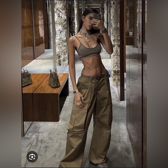 Y2K Guess low rise green Cargo pants size 0 with the bow - Picture 3 of 13